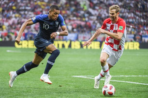 激进民族主 激进民族主