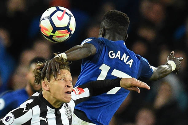 赛中变得更 赛中变得更